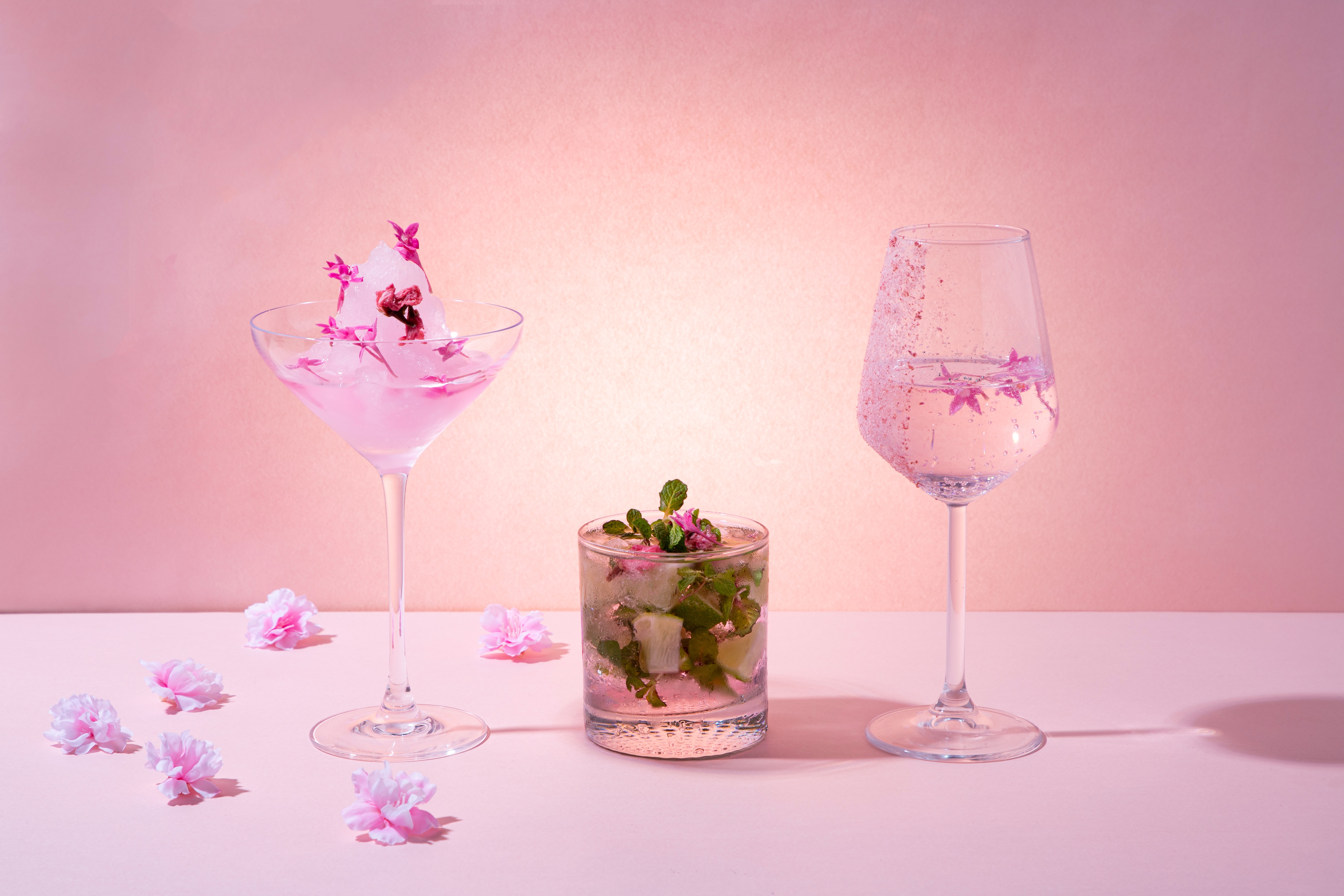 ホロライブプロダクション「MoriZakura もり桜・一輪花」お酒と