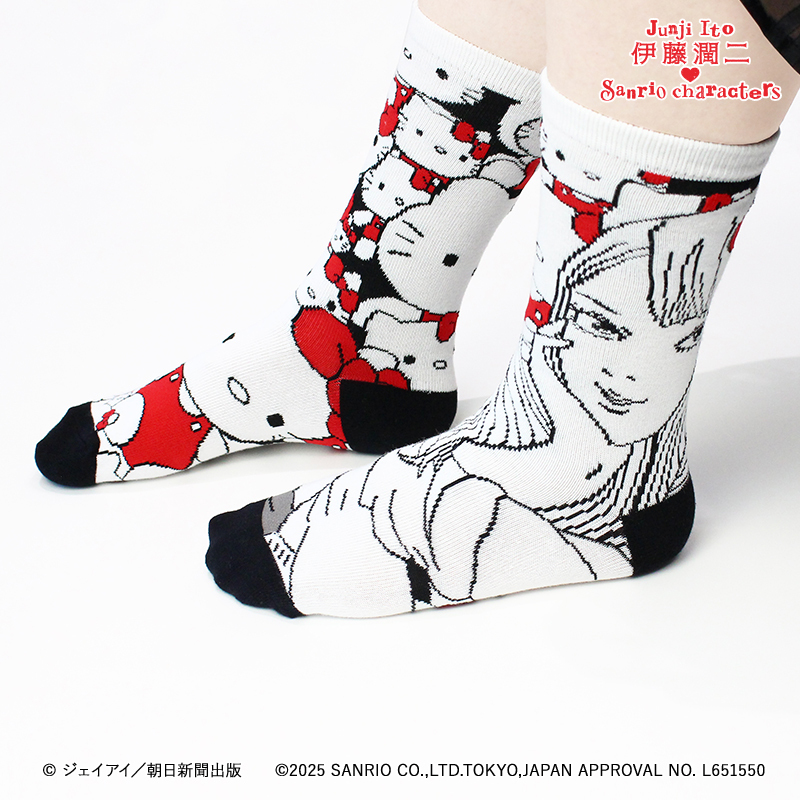 伊藤潤二×サンリオキャラクターズ 靴下 ギャル富江×ハローキティ