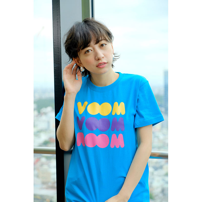 T-shirt【Bizarre Market】