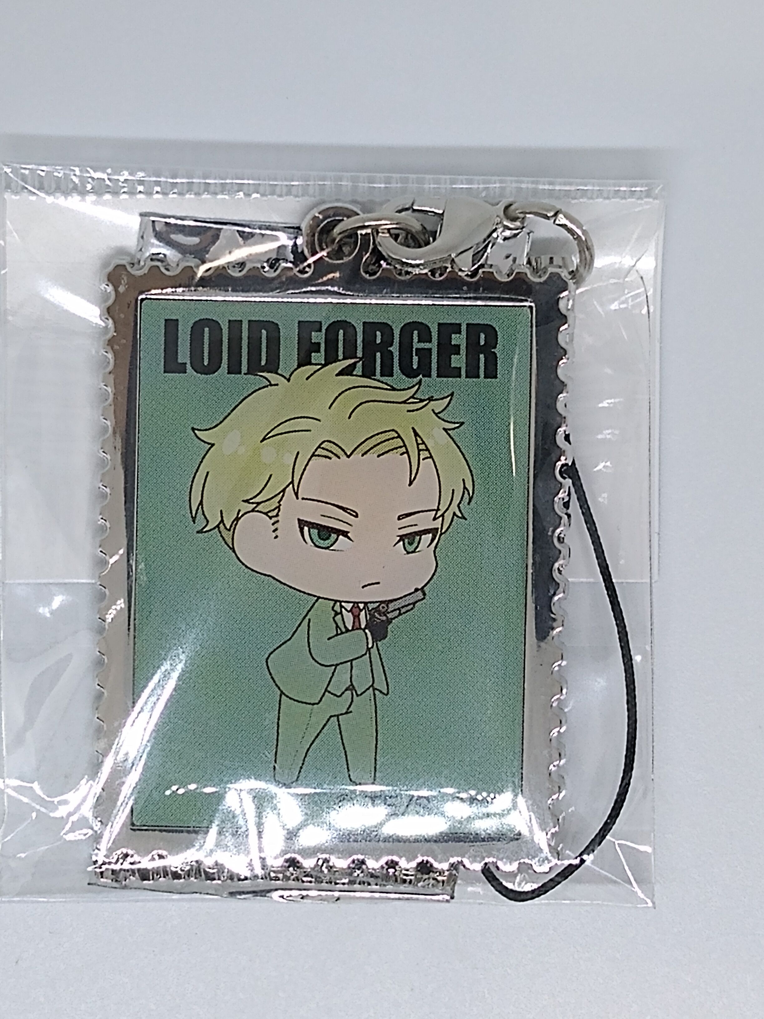 ねこ男子　中村倫也　缶バッジ、ミニクリアファイルセット　新品、み使用品、入手困難 希少 ねこ男子 中村倫也 缶バッジA、B の2個セット、ミニクリア
