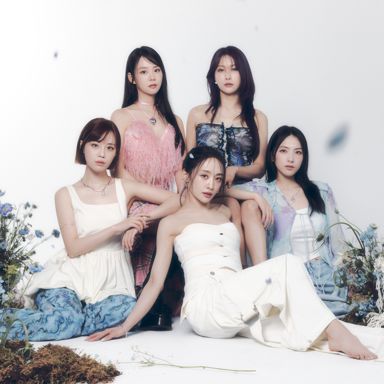 KARAグッズ　CD、DVD、ライブの時の配布物など KARA ONLINE STORE