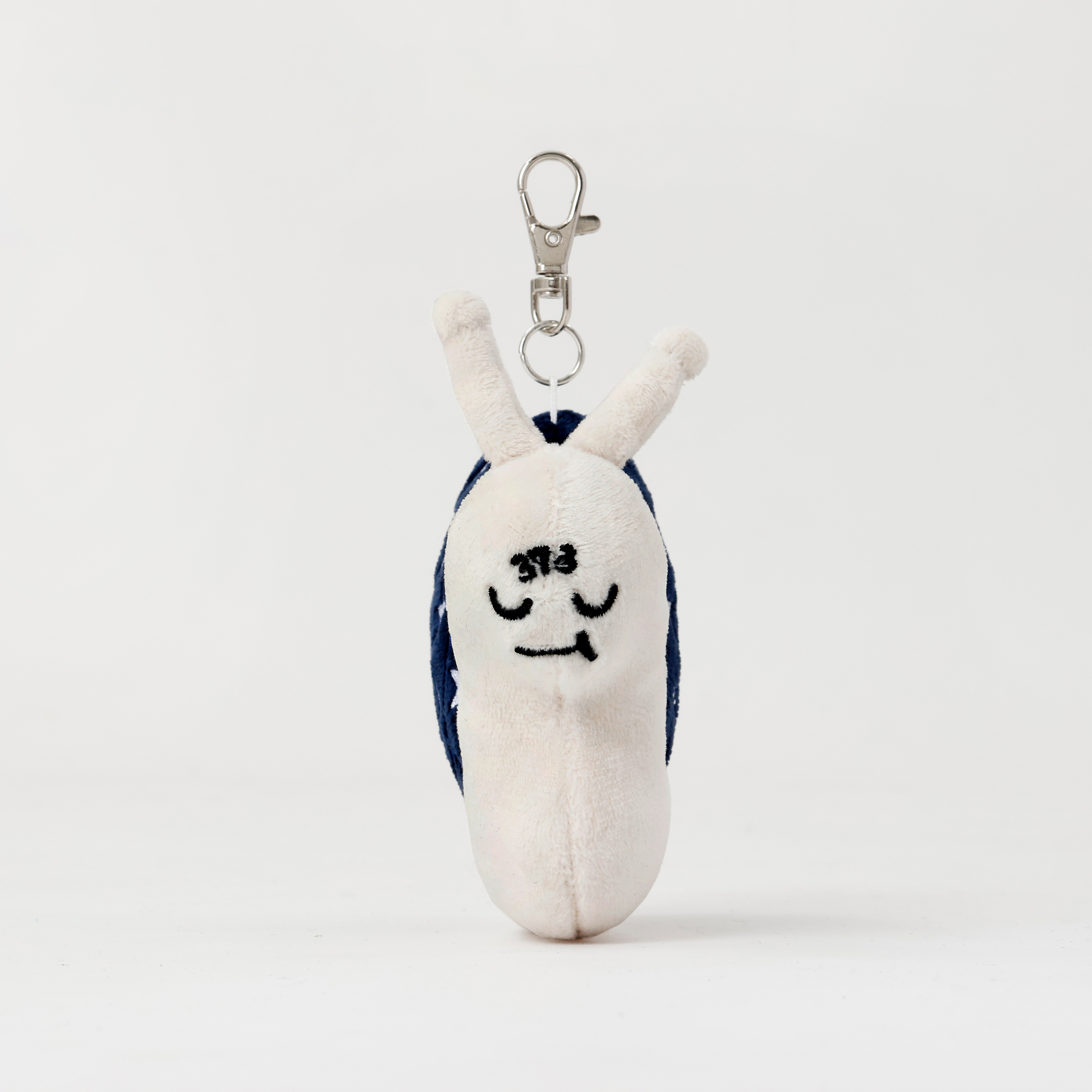 美波 373Lucky star snail Plush keychain ☆373Premium apparel】Earthtication tartan bosuton【THREE SEVEN