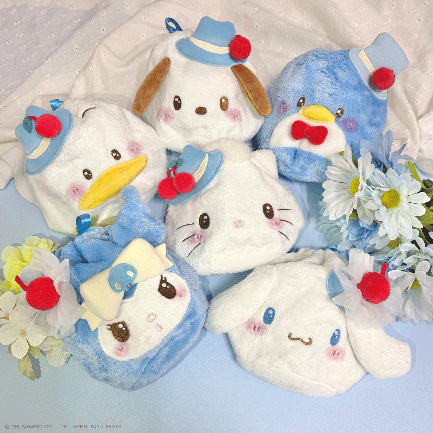 新品　タイ高級ブランドVILA CINI 絹生地うさぎ&象さん人形　シルク巾着付 フェイス巾着 シナモロール スウィートケーキコレクション【marimo